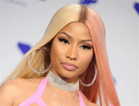 Download Nicki Minaj Half Pink And Blonde Wallpaper | Wallpapers.com