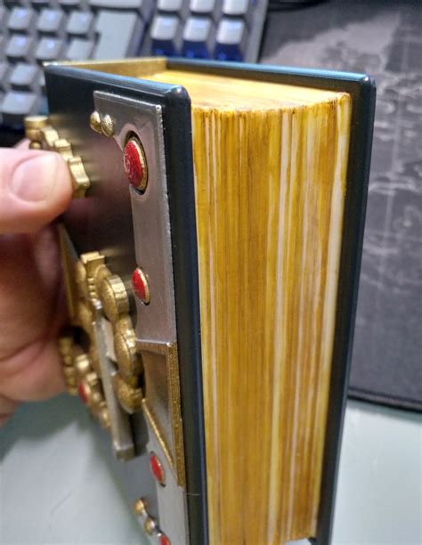 3D Printable Secret Lock Book by Michael Hersel