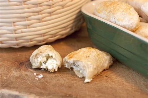 Mini Bolillos with Spicy Cream Cheese | Recipe | Mexican bread, Cream ...