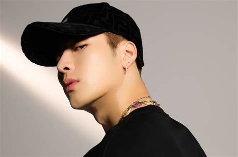 Jackson Wang 'Mirrors' Album Review: Solo Star Finds His Voice & Makes ...
