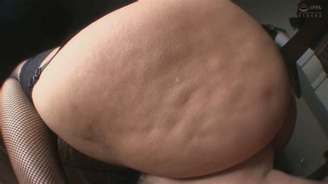 DVDリリースイベント 塚田詩織が各地を巡る