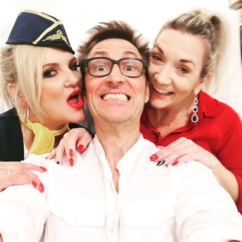 TW Pornstars - Sandybigboobs. Twitter. ️💙🤍 fun at work with friends 🤍💙