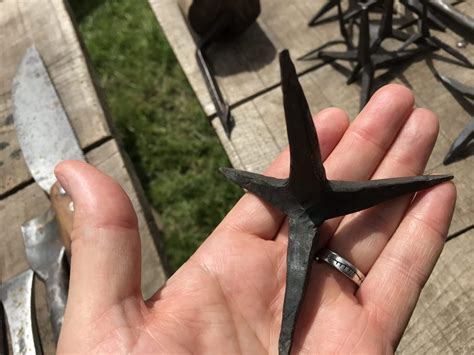 Caltrop : Replica - Trimontium Museum