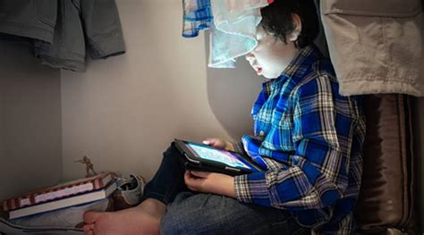 dont   childs curiosity draw  deep   dark web