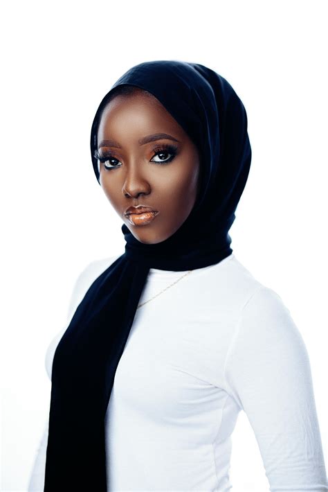 Women+With+Long+Hanging+Breasts+Pictures Photos, Download The BEST Free