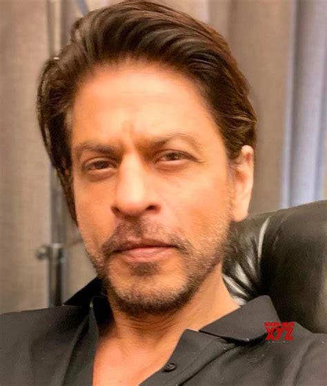 SRK promises fans a lot of movies, says he is in 'rebuilding' phase ...