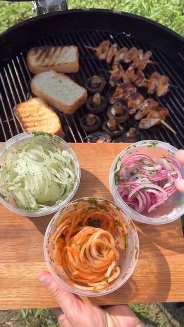 КУХНЯ | КУЛИНАРИЯ | РЕЦЕПТЫ on Instagram: "3 вида маринованного лука 🔥 ...