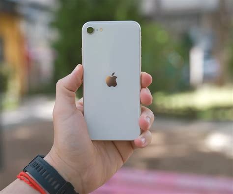 Аналитик делится новыми подробностями о новом Apple iPhone SE, о ...