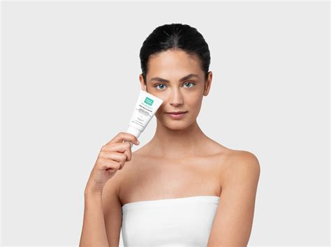 Marti Derm :: Behance