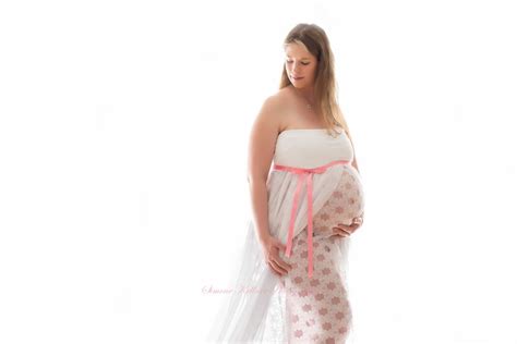 Babybelly Foto & Bild | erwachsene menschen, schwangerschaft, babybelly ...