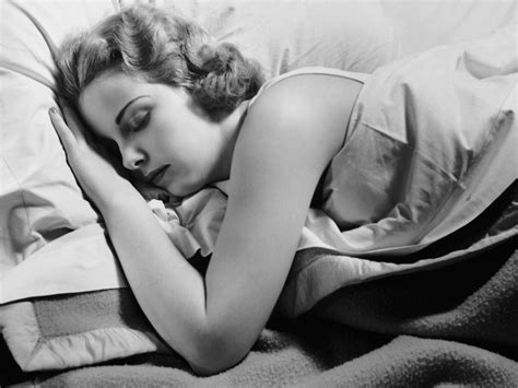 Getting less than six hours sleep a night increases risk of early death