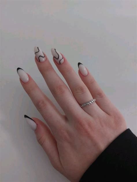 Pin by piyu sharma 🤍 on Pins by you | Short nails, Nail art, Manicure