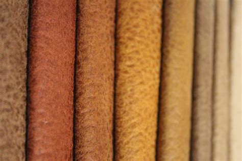 Wohnlandschaften nach Farbe: Was soll es sein?