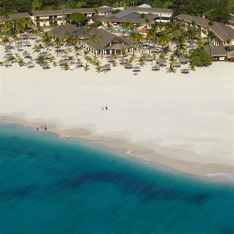 Boutique Beachfront Resorts on Eagle Beach, Aruba - Manchebo Beach