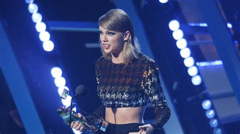 Taylor Swift Just Won An Emmy (And She's Not Even an Actress) | Teen Vogue