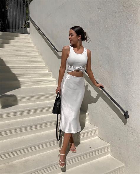 Zarayna F. on Instagram: “Soft 👼🏼” | Fashion inspo, Fashion inspo