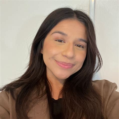 Evelyn Pina | LinkedIn