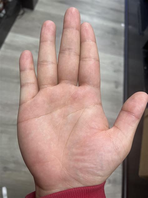 M23, Why my left hand only one major line? : r/palmistry