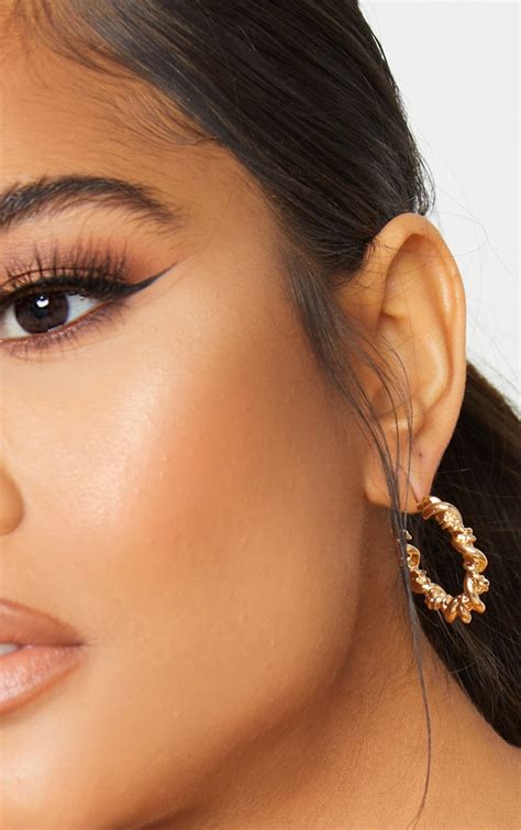Gold Twist Rope Small Hoop Earrings | PrettyLittleThing USA