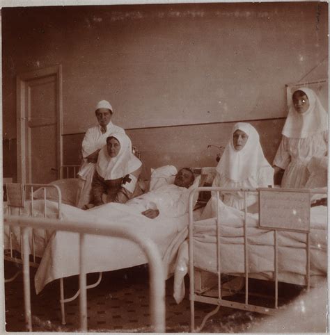 Anna Vyrubova, Empress Alexandra Feodorovna e sua filha Grand Duchess ...