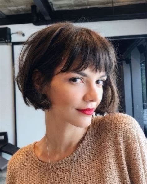 31 Edgy And Chic Jaw-Length Bob Ideas - Styleoholic