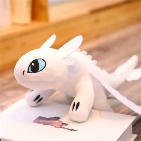 Игрушка на машину Дракон Беззубик ФУРИЯ ДНЕВНАЯ 30 см с креплением на ...