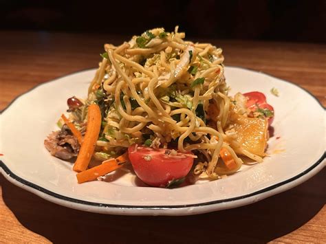 Houston's Pasadena - Review - Pasadena - Los Angeles - The Infatuation