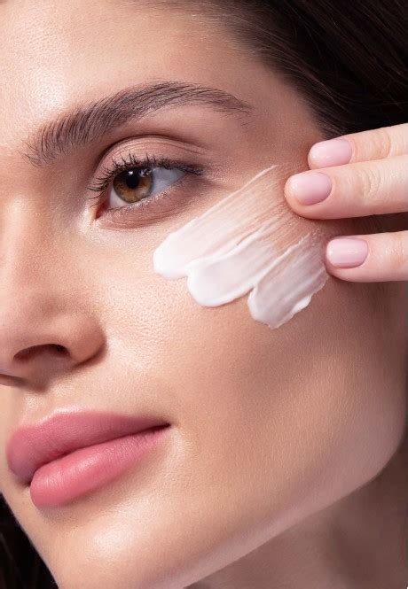 Дневной крем-флюид для лица Firming Fluid Cream 1381 купить по цене 299 ...