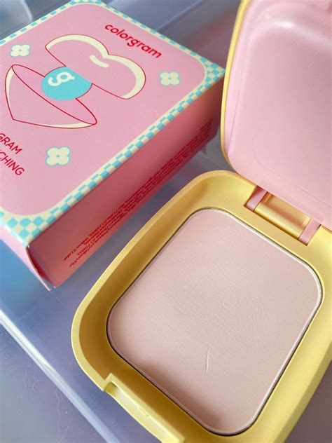 COLOGRAM SEBUM RETOUCHING BLUR PACT, Beauty & Personal Care, Face ...
