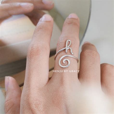 Jual HENJU BY GRACY | Initial Ring Spiral | Cincin Inisial Spiral ...