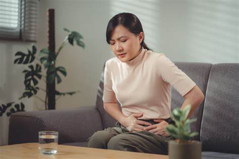 Pouchitis: Symptoms and Causes