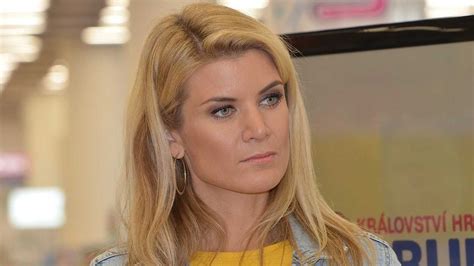 Iveta Vítová otevřeně o rozvodu: Manžel nebyl doma, něco se… | Kafe.cz