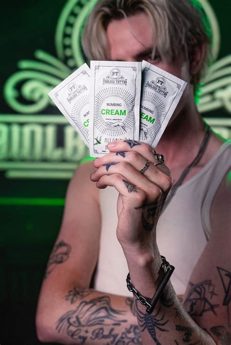 tattoo pain numbing cream 9