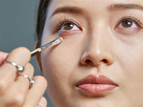Finding The Perfect Concealer For Bags Under Eyes A Comprehensive Guide ...