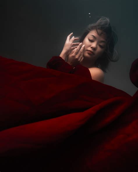 Amanda Dawn | 𝗣𝗵𝗼𝘁𝗼𝗴𝗿𝗮𝗽𝗵𝗲𝗿 | Kauai Hawai’i (@amandadawnfineart