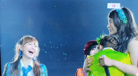 This image from Sayaka Akimotos graduation concert : r/AKB48