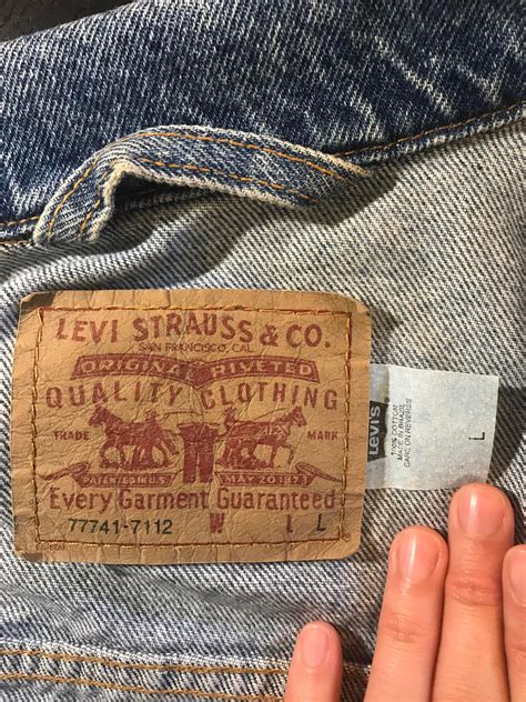 Levis jacket tag online