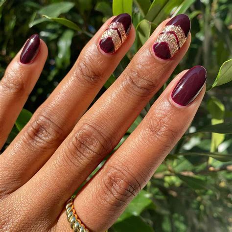 burgundy nail ideas 1