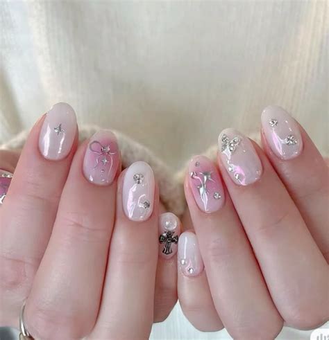 Pink gradient y2k nails inspo in 2024 | Hello nails, Blush nails ...