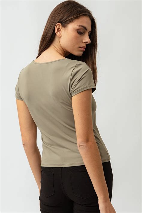 Vêtements pour Femmes et Hommes | Boutiques Pentagone – Boutique le ...