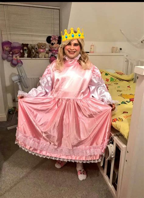 Princess Polly Pocket on Twitter: "Here you go baby Tess 👸👑😊😘😍🤗 ️…