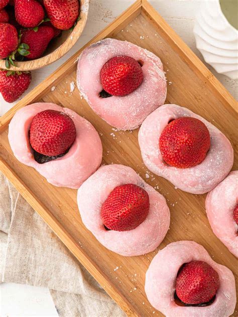 Delicious Strawberry Mochi with Red Bean Paste Filling
