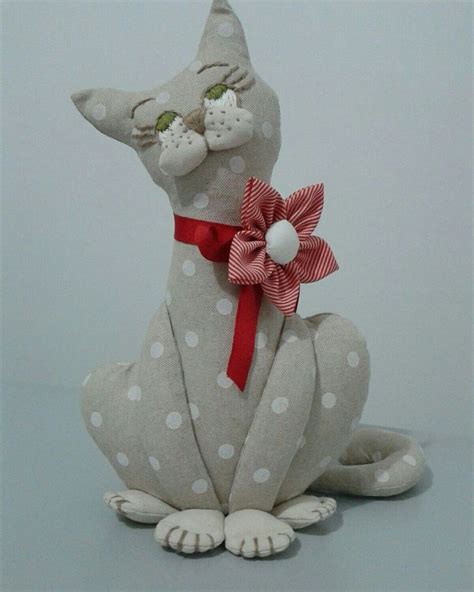Сшить игрушечную кошку