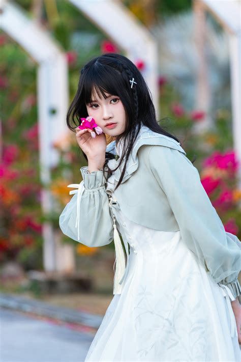 Long+Tongue+Lesbians Photos, Download The BEST Free Long+Tongue