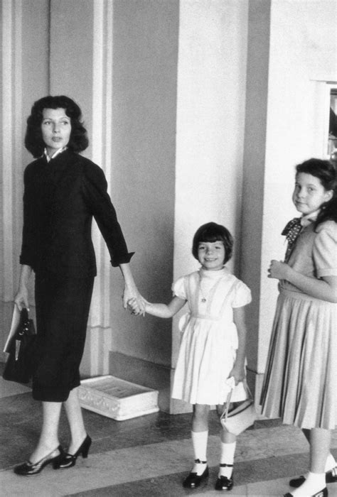 Lady Be Good: Rita Hayworth with her daughters Yasmin and...