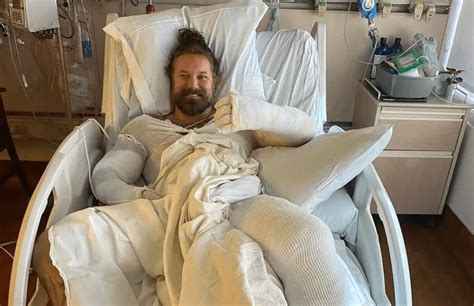 AS I LAY DYING’s TIM LAMBESIS Suffers Burns To 25% Of His Body