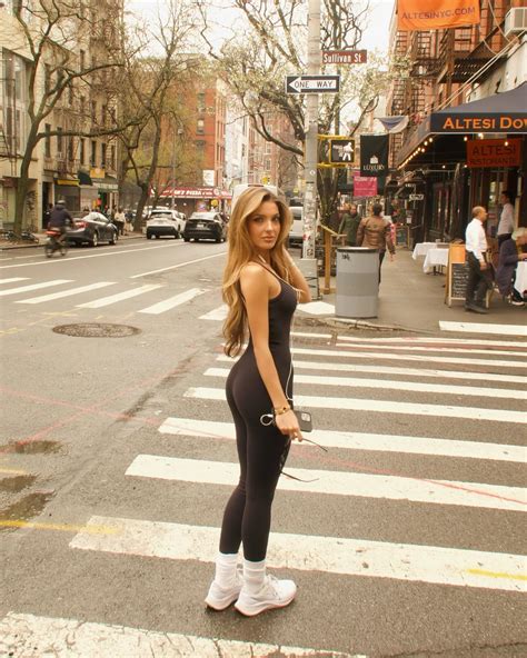 Lexi Rivera | lady in lace | Instagram