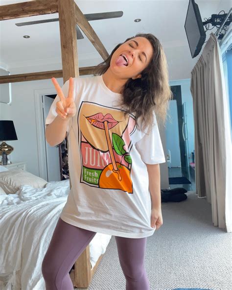 Rosie Rees - Home | Facebook