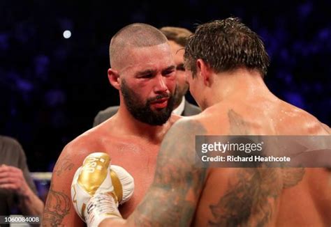 374 Oleksandr Usyk Vs Tony Bellew Photos & High Res Pictures - Getty Images