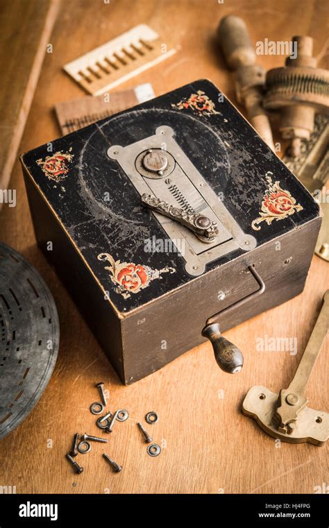 Worlds smallest organ hi-res stock photography and images - Alamy